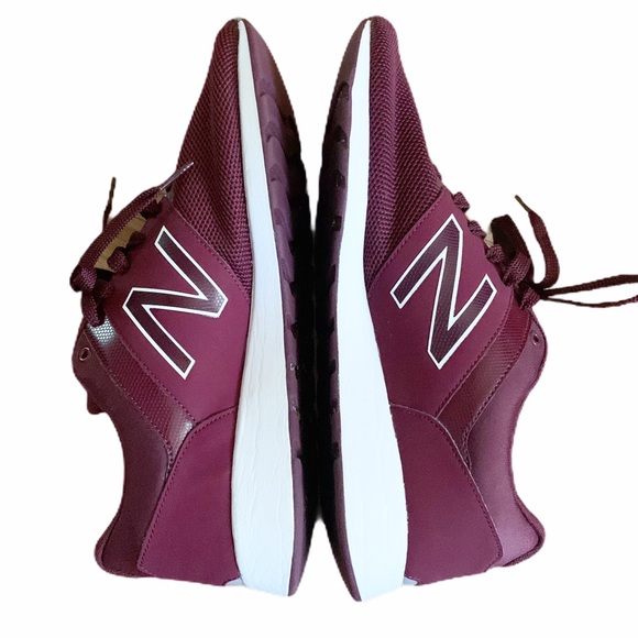 New Balance Shoes - New Balance Women’s 24 Knit Sneaker Burgundy 11